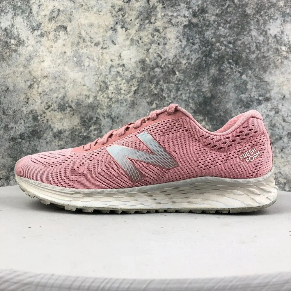 New Balance Women's Size 8.5B Arishi Pink Fresh Foam Lace-Up Running Shoes